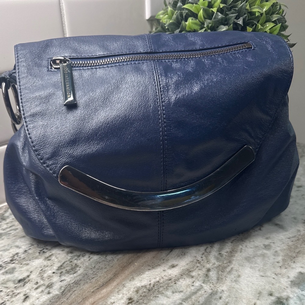 Hobo International Navy Blue Leather Shoulder Bag Flap Handbag Gunmetal Hardware